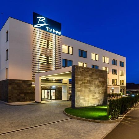 B The Hotel Sfântu-Gheorghe Exteriör bild