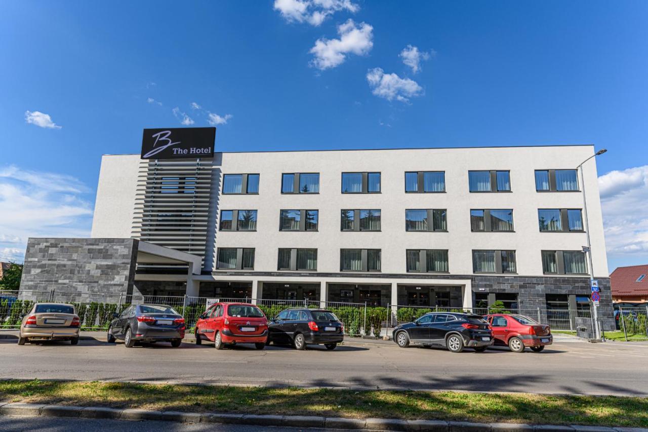 B The Hotel Sfântu-Gheorghe Exteriör bild